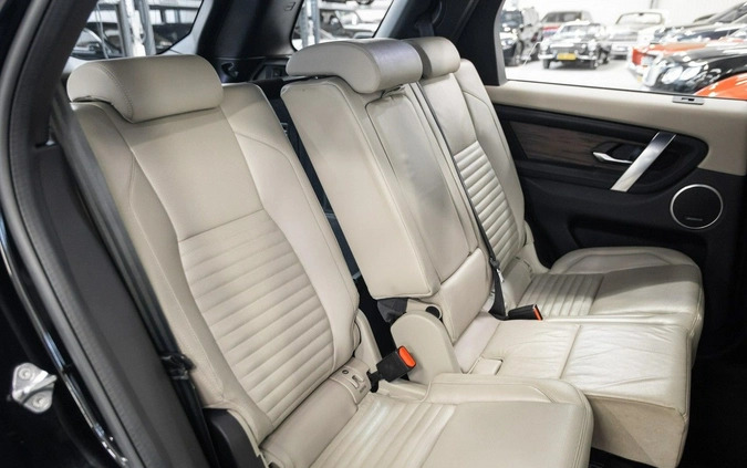 Land Rover Discovery Sport cena 149900 przebieg: 51000, rok produkcji 2019 z Kamienna Góra małe 781